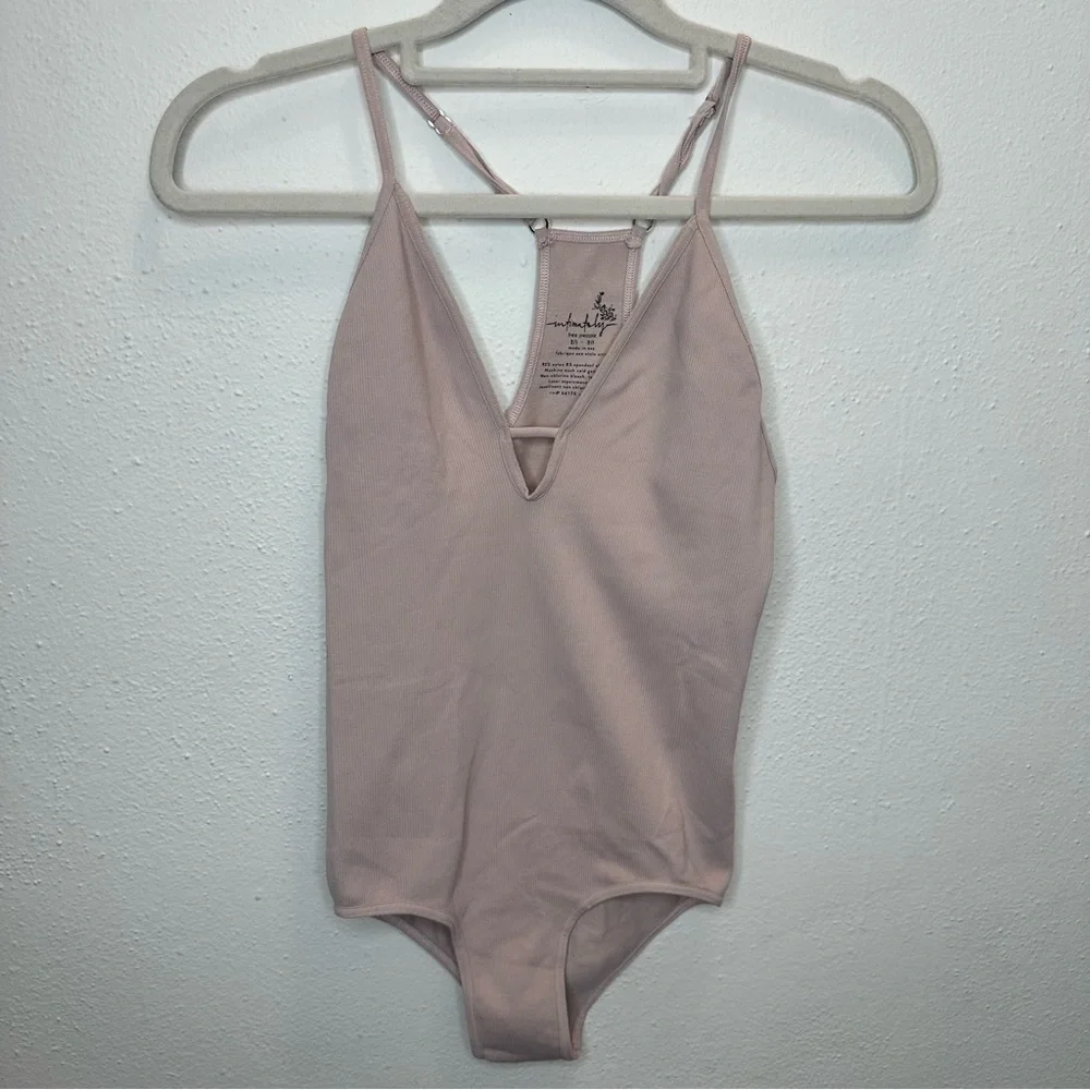 Free People Intimately Move Along Beige Ribbed Bodysuit Size XSmall/Small